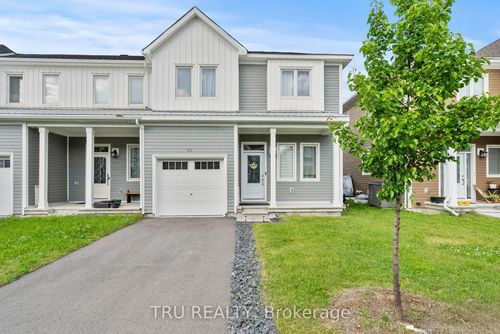 90 Latigo Ridge, Richmond, ON, K0A2Z0 | Card Image