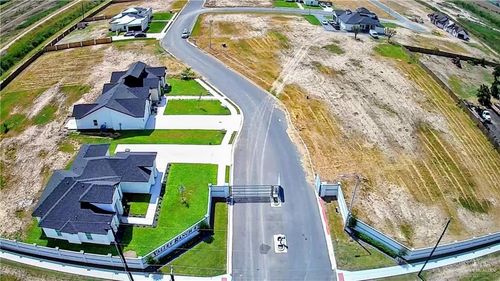 2700 Deion Dr, San Juan, TX, 78589-2299 | Card Image