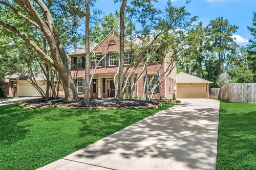 18 Hawkseye Pl, The Woodlands, TX, 77381-6016 | Card Image