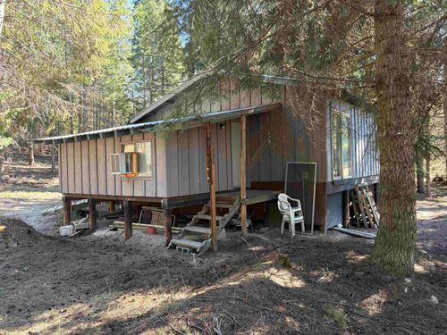 1394 Peterson Swamp Rd, Colville, WA, 99114-9619 | Card Image