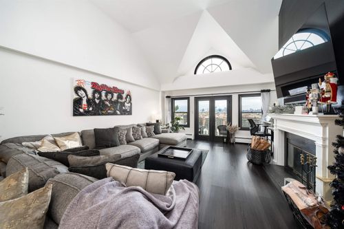 apt-51-203 Shearwater Ct, Jersey City, NJ, 07305-5413 | Card Image