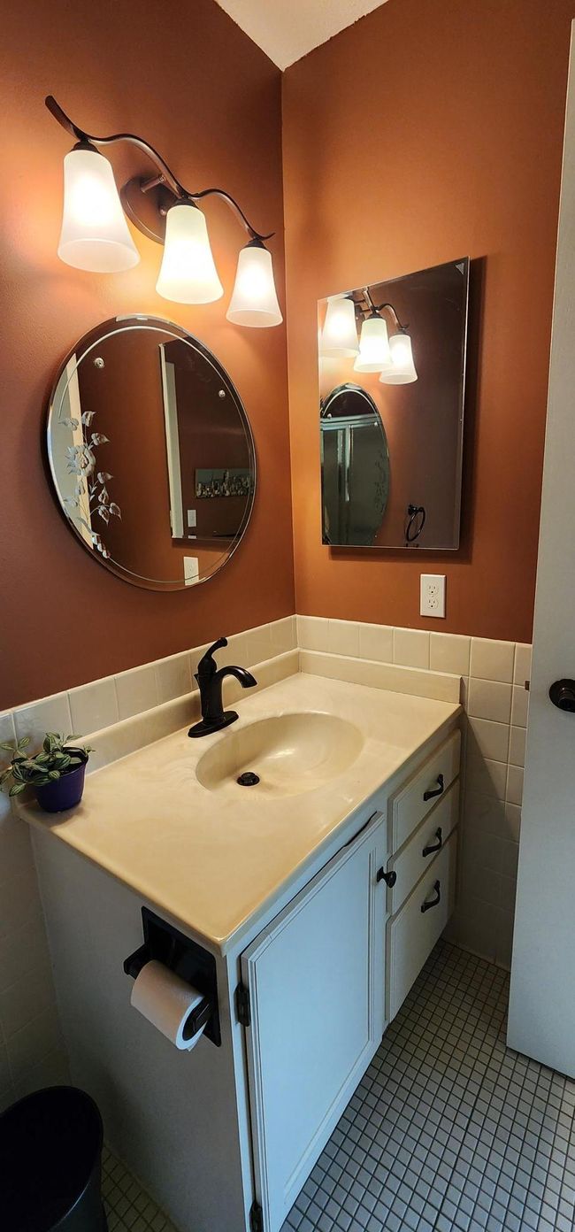 APT-717 - 6615 Lake Shore Dr S, Condo with 2 bedrooms, 2 bathrooms and null parking in Richfield MN | Image 21