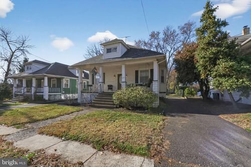 730 White Horse Pike, West Collingswood, NJ, 08107-1722 | Card Image