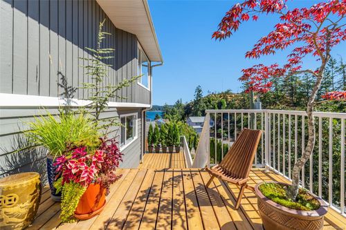 3153 Marion Way, Nanaimo, BC, V9T3Z8 | Card Image