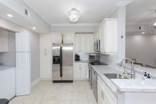 apt-g204-6976 Sw 39th St, Davie, FL, 33314-2455 | Card Image