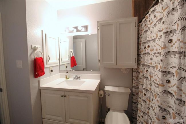 1912 E 23 Rd St, House other with 2 bedrooms, 2 bathrooms and 1 parking in Mission TX | Image 11