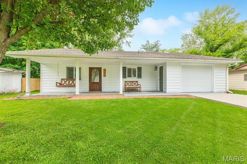 206 W Carson St, Worden, IL, 62097-1266 | Card Image
