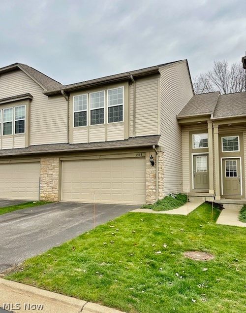 3944 Gardiner Run, Copley, OH, 44321-3162 | Card Image