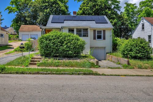 126 Ledyard St, New London, CT, 06320-3710 | Card Image