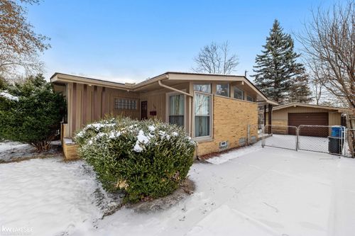 5342 Streefkerk Dr, Warren, MI, 48092-3119 | Card Image