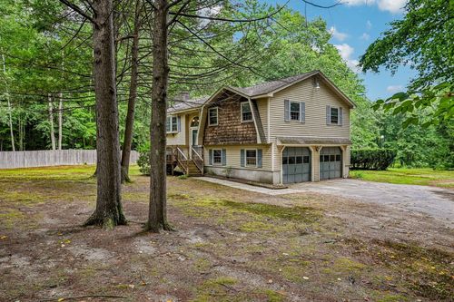 35 Davidson Ave, Merrimack, NH, 03054-3839 | Card Image