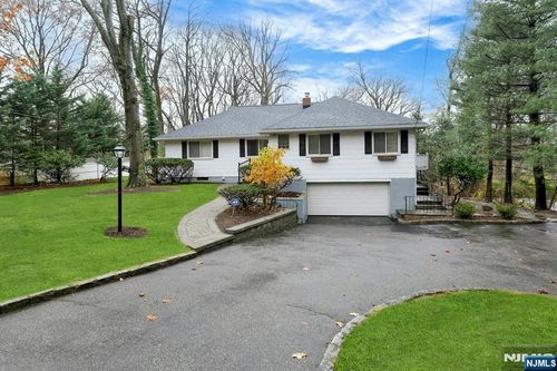 406 Lydecker St, Englewood, NJ, 07631-1914 | Card Image