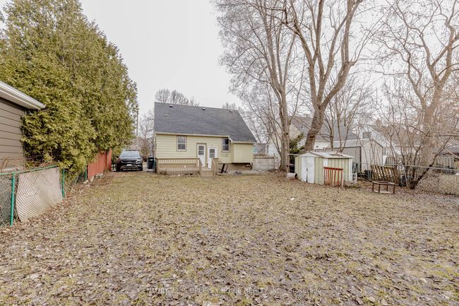 22 Rogers Rd, House other with 4 bedrooms, 2 bathrooms and 4 parking in Brampton ON | Image 46