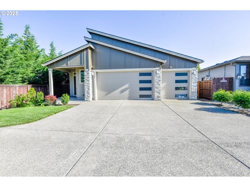 10207 Ne 126th Pl, Vancouver, WA, 98682-3136 | Card Image