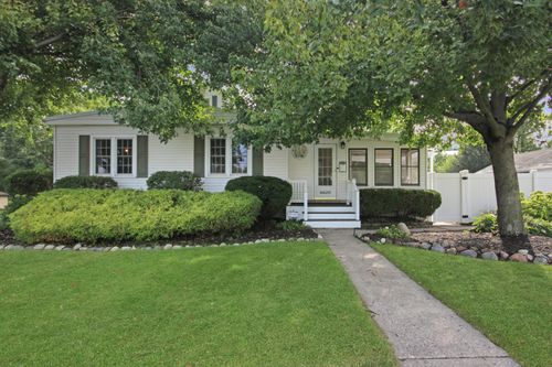 8629 Liable Rd, Highland, IN, 46322-1361 | Card Image