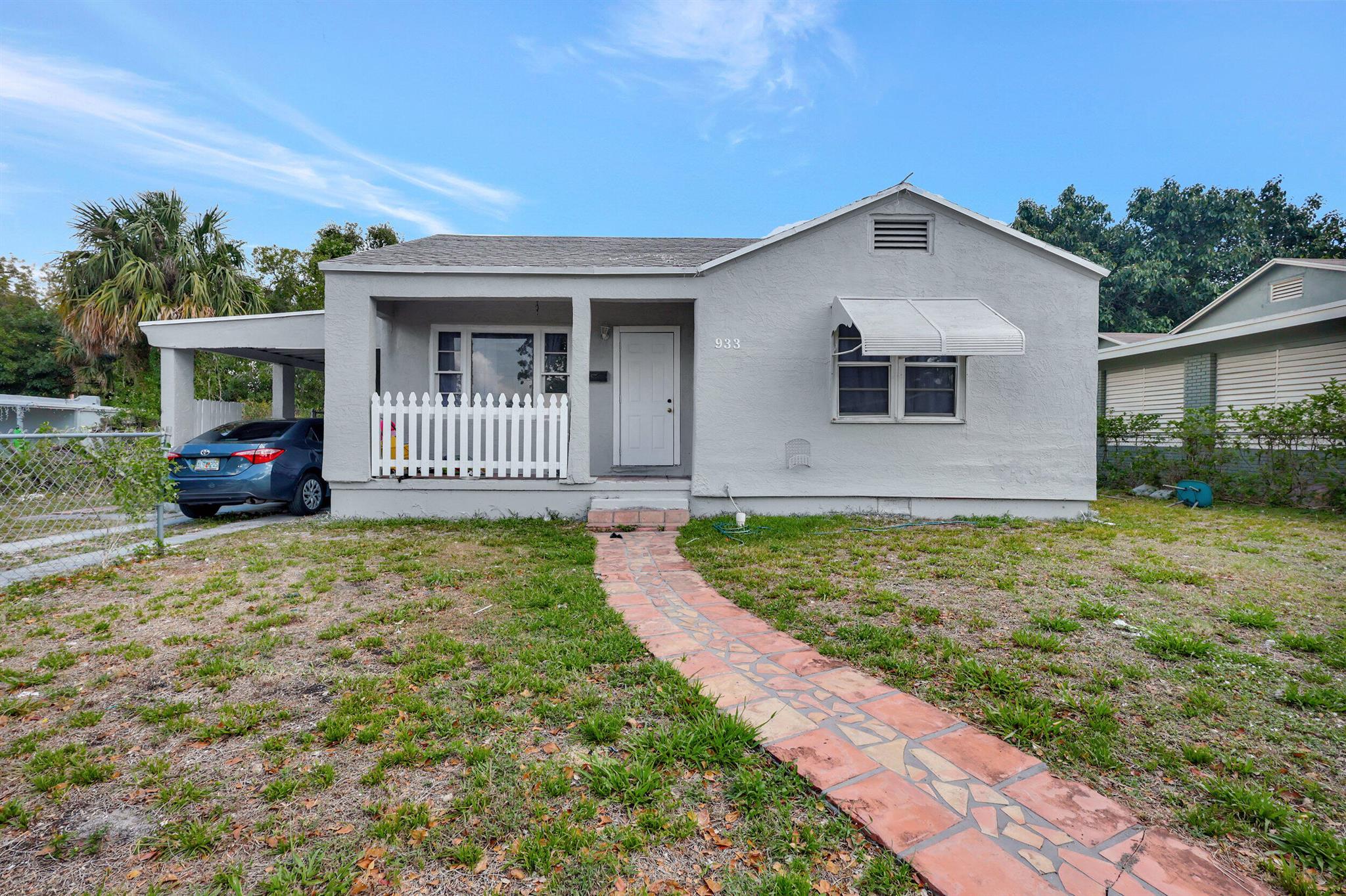 30th Ct, West Palm Beach, FL 33407