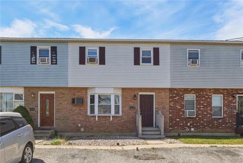 5634 Kart Dr, ALLENTOWN, PA, 18106-9513 | Card Image
