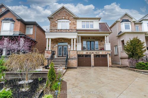 33 Seastar Rd, Brampton, ON, L6Y0P1 | Card Image