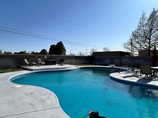 390 Hackberry Dr, House other with 5 bedrooms, 5 bathrooms and 3 parking in Andrews TX | Image 59