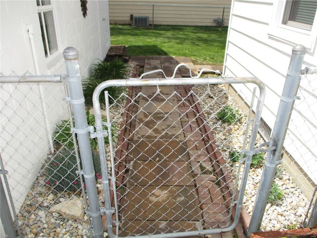 1101 West Blvd, House other with 3 bedrooms, 1 bathrooms and 2 parking in Belleville IL | Image 26