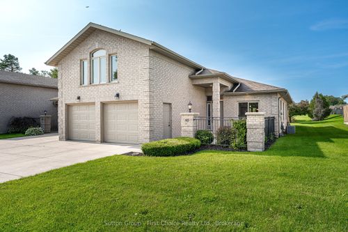 46 Frances St W, Mitchell, ON, N0K1N0 | Card Image