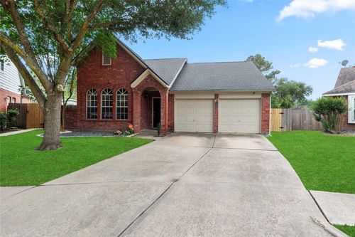 16015 Hickory Cove Dr, Houston, TX, 77095-1693 | Card Image