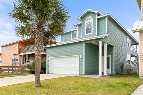 331 Paradise Pointe Dr, Port Aransas, TX, 78373-5095 | Card Image