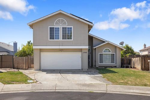 1742 Swenson Court, Stockton, CA, 95206 | Card Image