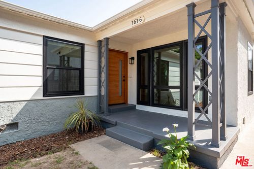 1616 Hauser Boulevard, Los Angeles, CA, 90019 | Card Image