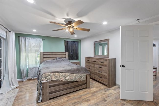 8331 Se 70th Ave, House other with 3 bedrooms, 2 bathrooms and null parking in TRENTON FL | Image 7
