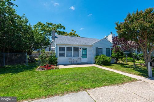 9007 Mediterranean Dr, OCEAN CITY, MD, 21842-5043 | Card Image