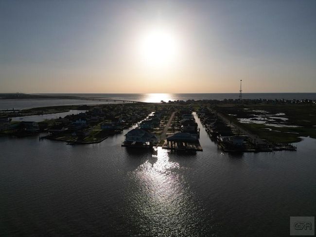 13111 Buccaneer Pkwy, House other with 3 bedrooms, 2 bathrooms and 1 parking in Freeport TX | Image 67