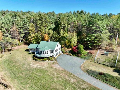 233 Route 10, Piermont, NH, 03779-3307 | Card Image