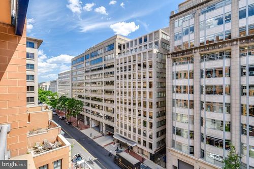 apt-532-631 D St Nw, WASHINGTON, DC, 20004-2934 | Card Image