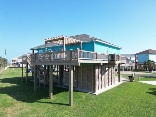 2340 Martinique, Crystal Beach, TX, 77650-2890 | Card Image