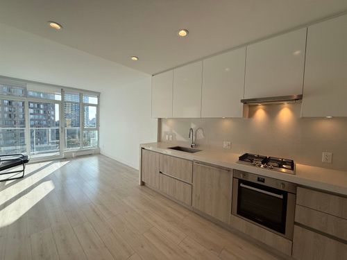 2005-6080 Mckay Ave, Burnaby, BC, V5H0J4 | Card Image