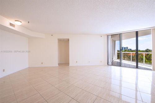 511-3610 Yacht Club Dr, Aventura, FL, 33180-3543 | Card Image