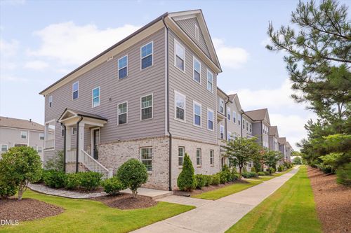 414 Clementine Dr, Cary, NC, 27519-7251 | Card Image