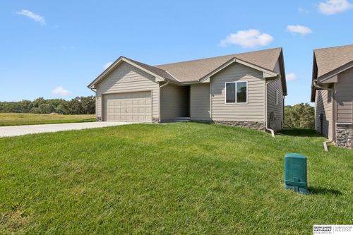 1184 Meadow Ln, Plattsmouth, NE, 68048 | Card Image