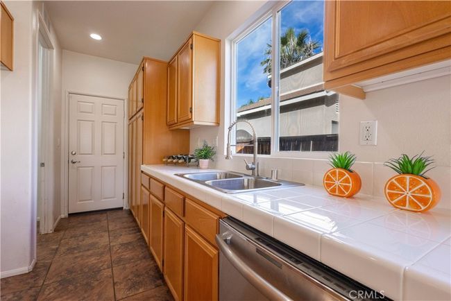 13668 Darwin Dr, House other with 4 bedrooms, 2 bathrooms and 7 parking in Moreno Valley CA | Image 12