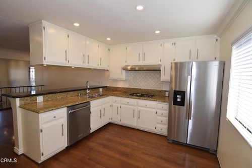 unit-3-13340 Maxella Ave, Marina Del Rey, CA, 90292-5640 | Card Image