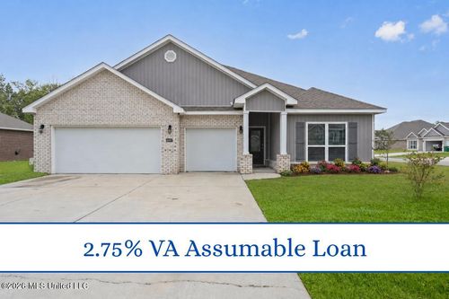 6000 Penni Ln, Ocean Springs, MS, 39564-5681 | Card Image