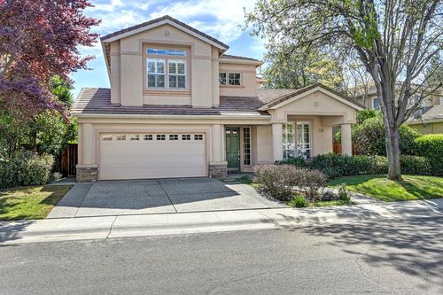 1651 Joshua Tree St, Davis, CA, 95616-7303 | Card Image