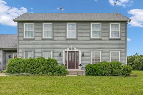 987 N 640th Rd, Baldwin City, KS, 66006-7388 | Card Image