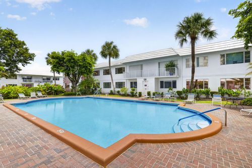 427-400 S Cypress Rd, Pompano Beach, FL, 33060-7178 | Card Image