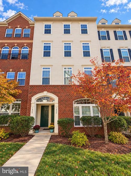7408 Brunson Cir, GAINESVILLE, VA, 20155-4907 | Card Image