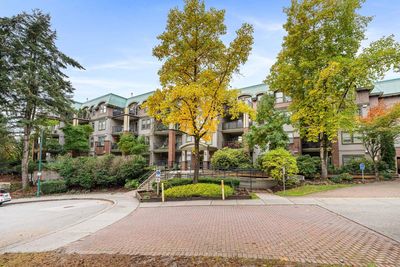 304 - 1591 Booth Ave, Condo with 2 bedrooms, 2 bathrooms and 1 parking in Coquitlam BC | Image 2