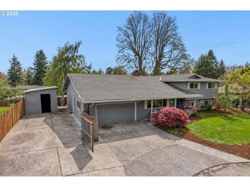 5050 Se Robin Ct, Milwaukie, OR, 97267-3127 | Card Image