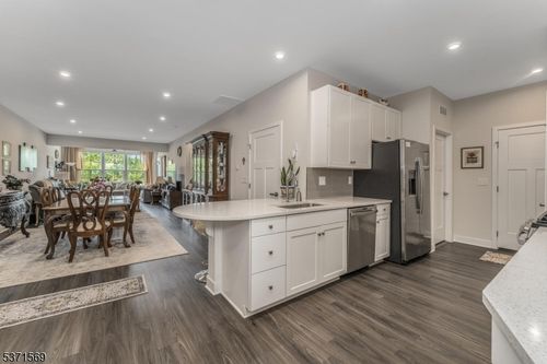 16 Sparrowhawk St, Washington, NJ, 07882-3044 | Card Image
