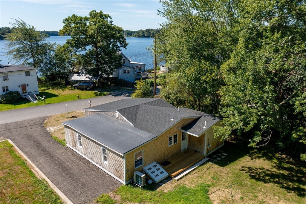 Lake St, Halifax, MA 02338
